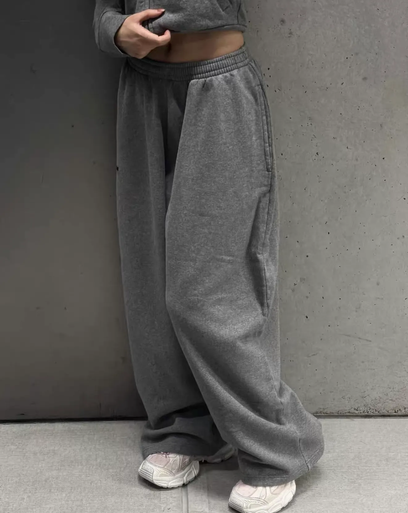 Model picture